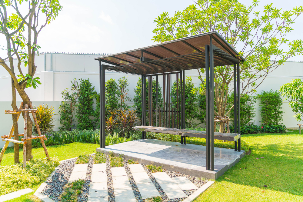 Outdoor Lawn Design Ideas for Small Spaces
